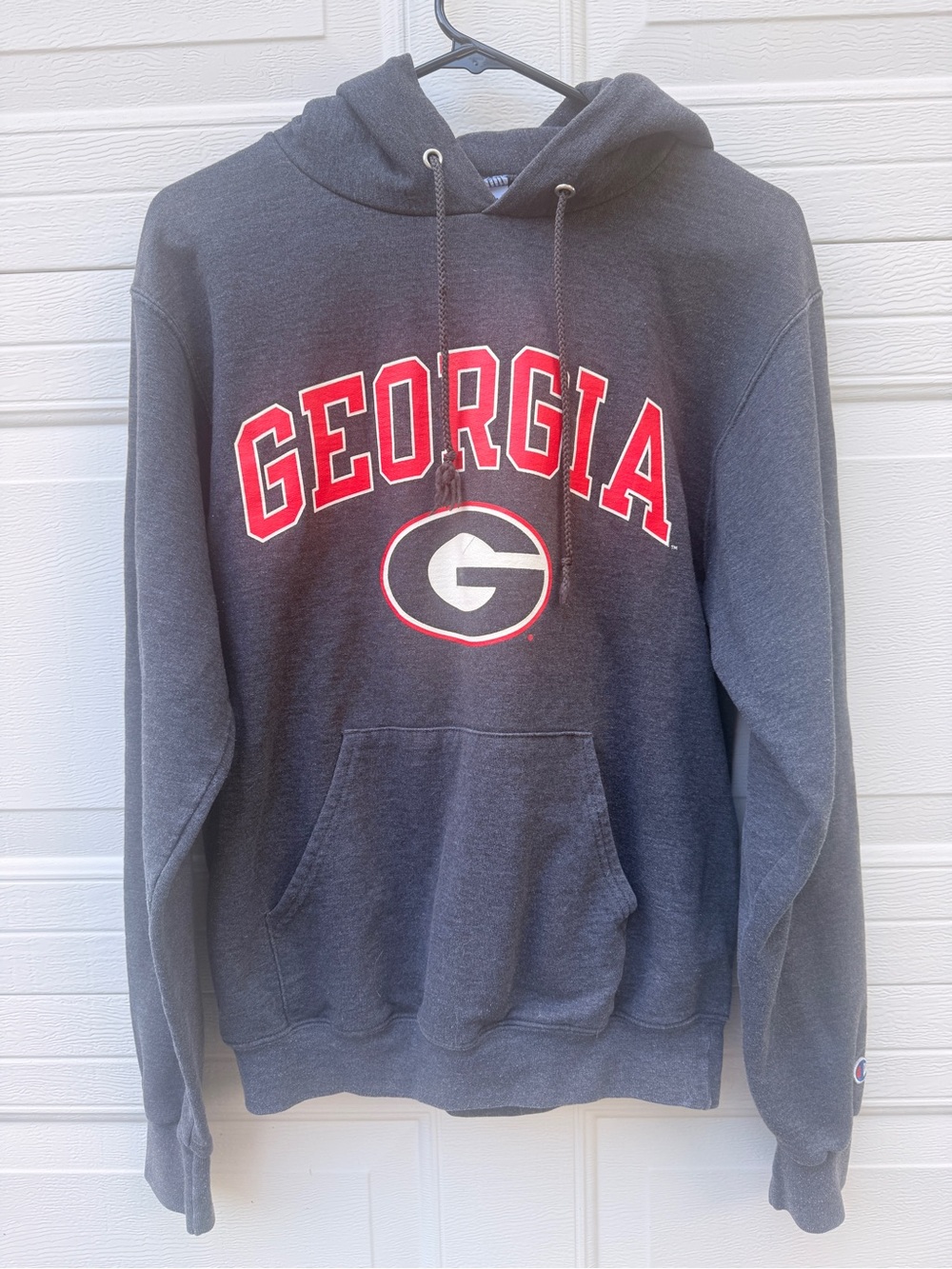 Georgia Bulldogs Hoodie by Champion Georgia Football UGA Hooded Sweatshirt Small